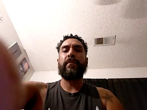 Snapshot of Forbidden_daddy chatting on October 20, 5:30 am Forbidden daddy online show from October 20, 5:30 am