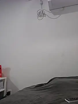 Snapshot of Iliketocooksquirt25 chatting on September 20, 4:02 am Iliketocooksquirt25 online show from September 20, 4:02 am