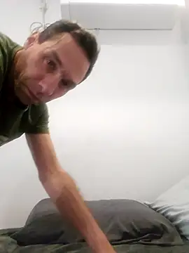 Snapshot of Iliketocooksquirt25 chatting on September 26, 1:15 pm Iliketocooksquirt25 online show from September 26, 1:15 pm