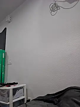 Snapshot of Iliketocooksquirt25 chatting on October 4, 12:52 am Iliketocooksquirt25 online show from October 4, 12:52 am