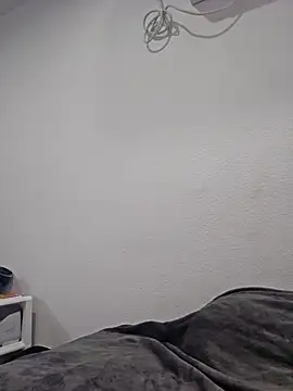 Snapshot of Iliketocooksquirt25 chatting on October 20, 2:34 am Iliketocooksquirt25 online show from October 20, 2:34 am