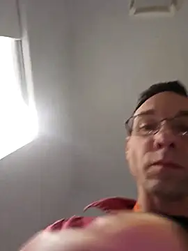 Iliketocooksquirt25 online show from November 24, 5:07 am