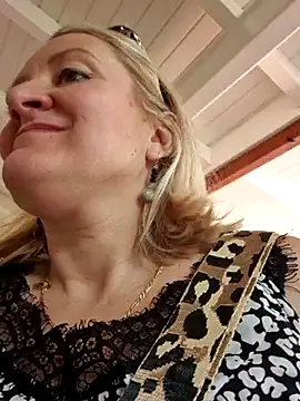 lady charlyne online show from January 15, 3:18 pm