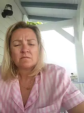 lady charlyne online show from February 3, 1:30 pm