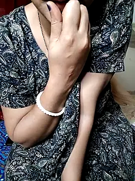 Priya Boudi online show from February 27, 7:37 pm