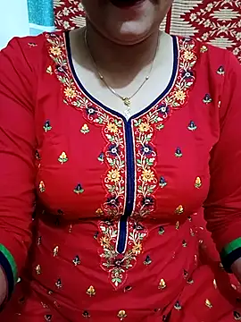 Priya Boudi online show from March 4, 5:03 pm