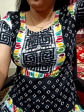 Priya Boudi online show from October 10, 6:07 pm