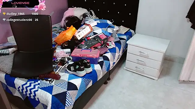 soniafuckboobs online show from February 7, 9:26 pm