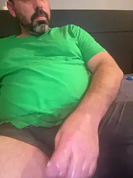 Snapshot of MySnapXanderLeeLindy chatting on December 24, 4:33 am MySnapXanderLeeLindy online show from December 24, 4:33 am