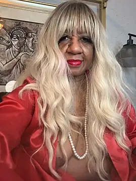 BreanaDivine online show from February 20, 12:49 pm