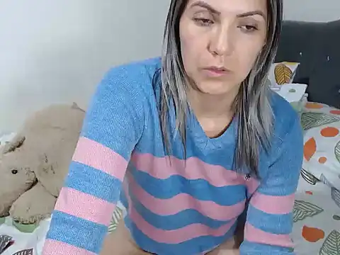 Chantal hott online show from December 10, 1:54 am