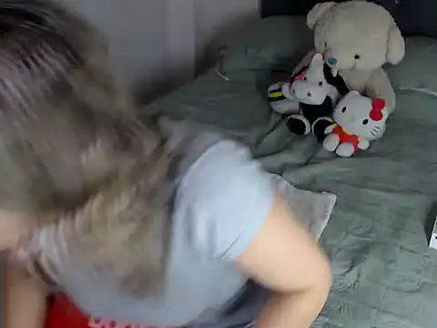 Snapshot of Chantal_hott chatting on March 26, 9:31 pm Chantal hott online show from March 26, 9:31 pm