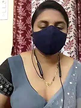 Snapshot of Indian-Indhuja chatting on December 4, 7:50 am Indian-Indhuja online show from December 4, 7:50 am