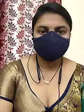 Snapshot of Indian-Indhuja chatting on December 18, 3:15 am Indian-Indhuja online show from December 18, 3:15 am
