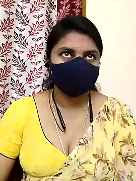 Snapshot of Indian-Indhuja chatting on December 21, 2:19 am Indian-Indhuja online show from December 21, 2:19 am