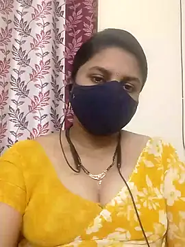Snapshot of Indian-Indhuja chatting on December 30, 8:43 am Indian-Indhuja online show from December 30, 8:43 am