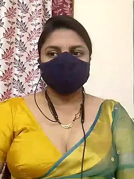 Snapshot of Indian-Indhuja chatting on January 4, 2:35 am Indian-Indhuja online show from January 4, 2:35 am