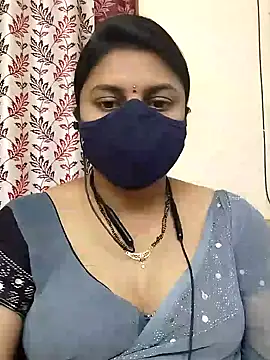 Snapshot of Indian-Indhuja chatting on January 13, 2:39 am Indian-Indhuja online show from January 13, 2:39 am