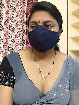 Snapshot of Indian-Indhuja chatting on January 25, 2:58 am Indian-Indhuja online show from January 25, 2:58 am