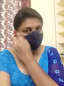Snapshot of Indian-Indhuja chatting on February 4, 2:28 am Indian-Indhuja online show from February 4, 2:28 am