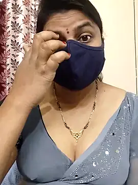 Snapshot of Indian-Indhuja chatting on March 11, 3:37 am Indian-Indhuja online show from March 11, 3:37 am
