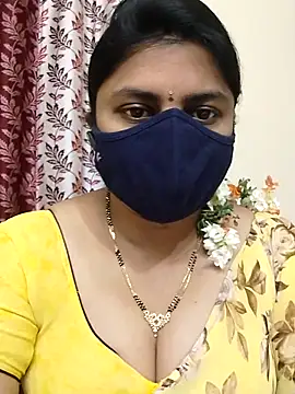 Snapshot of Indian-Indhuja chatting on March 20, 2:40 am Indian-Indhuja online show from March 20, 2:40 am