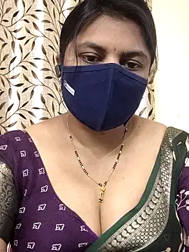Snapshot of Indian-Indhuja chatting on September 12, 4:23 am Indian-Indhuja online show from September 12, 4:23 am