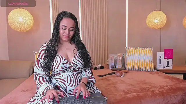 sabrina shark  online show from March 23, 2:48 am