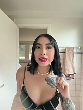 catalina  23 online show from February 20, 2:39 pm