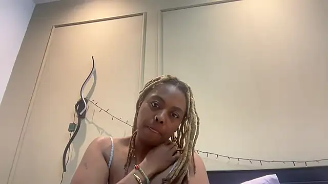 Snapshot of ChocolateCakeQueen chatting on January 26, 3:27 am ChocolateCakeQueen online show from January 26, 3:27 am