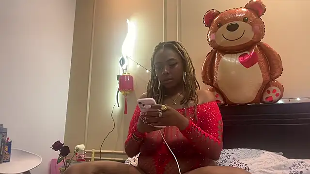 Snapshot of ChocolateCakeQueen chatting on February 15, 3:31 am ChocolateCakeQueen online show from February 15, 3:31 am