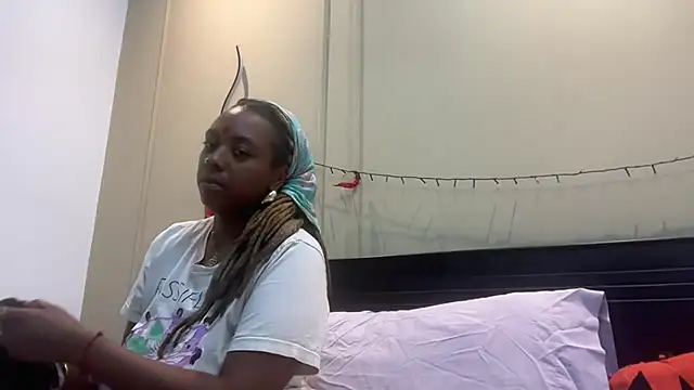 Snapshot of ChocolateCakeQueen chatting on March 20, 3:13 am ChocolateCakeQueen online show from March 20, 3:13 am