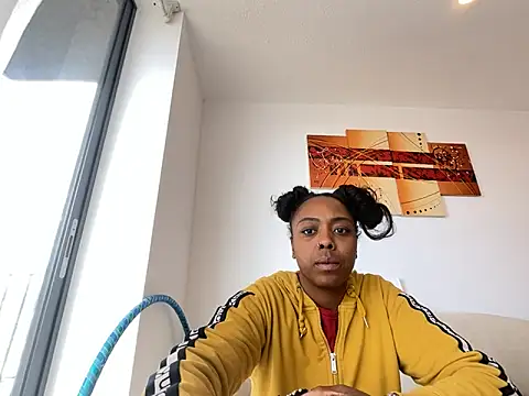 ChocolateCakeQueen online show from December 22, 7:55 pm