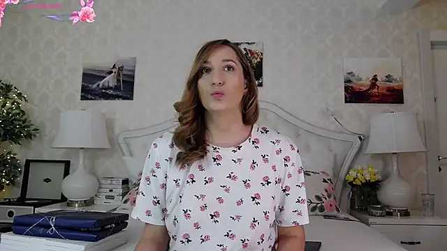 Snapshot of IreneHope chatting on May 5, 12:13 pm IreneHope online show from May 5, 12:13 pm