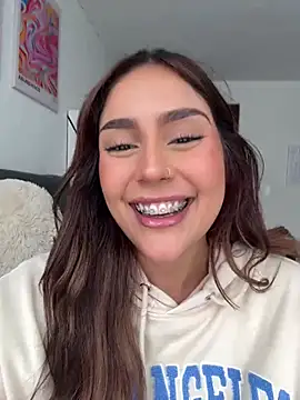 HazzelGray online show from February 23, 4:35 pm