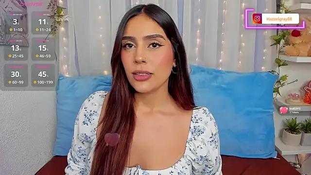 Snapshot of HazzelGray chatting on September 19, 3:13 pm HazzelGray online show from September 19, 3:13 pm