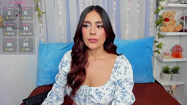 Snapshot of HazzelGray chatting on October 17, 3:58 pm HazzelGray online show from October 17, 3:58 pm