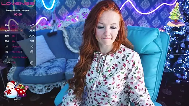 Marina Mur  online show from January 19, 11:00 pm