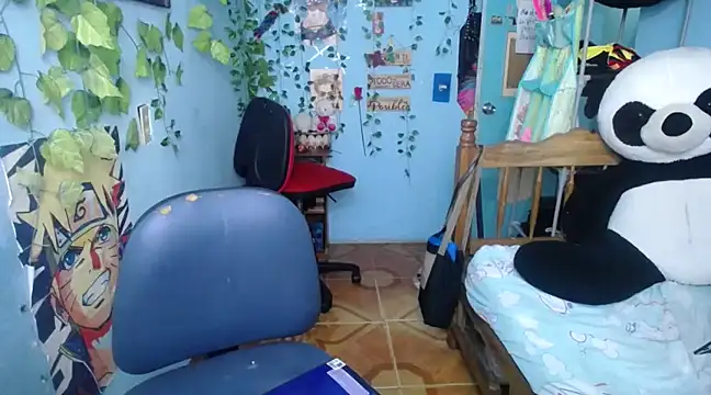 nicole ink online show from February 10, 1:33 pm