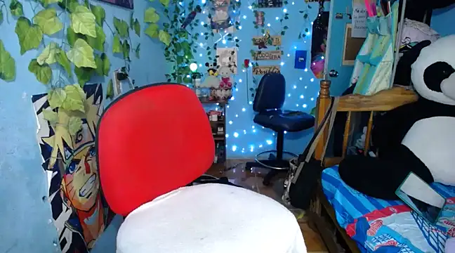 nicole ink online show from February 13, 9:49 pm