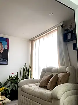 ebonnygoods online show from October 15, 9:26 pm