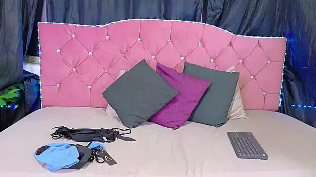 Cataleya divine online show from February 23, 12:13 pm