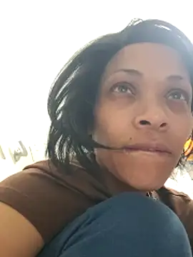 mariah2299 online show from March 27, 10:31 pm