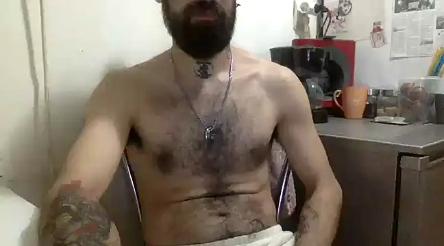 Snapshot of KalebConnor chatting on December 2, 8:00 pm KalebConnor online show from December 2, 8:00 pm