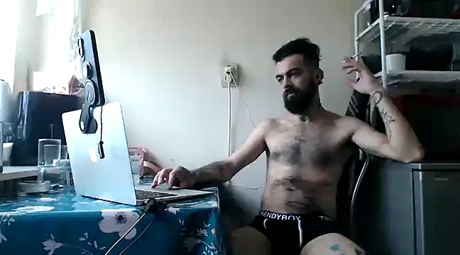 Snapshot of KalebConnor chatting on January 25, 11:55 am KalebConnor online show from January 25, 11:55 am