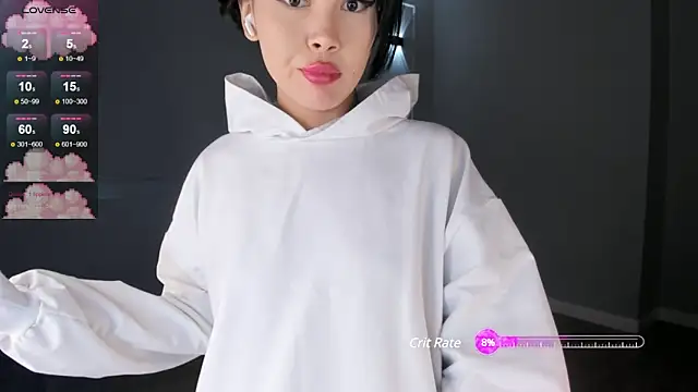 Liu Yifei  online show from December 23, 12:25 am