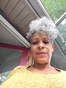 CeceilaMoon online show from June 25, 4:11 pm