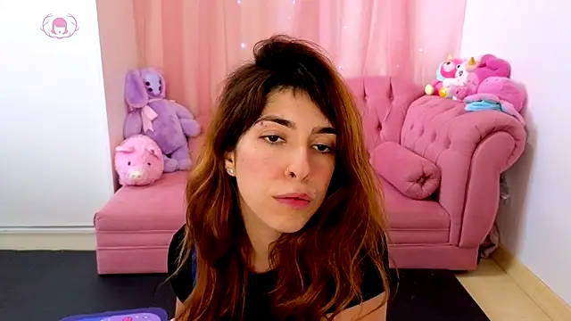 AuroraKatsy online show from November 18, 8:57 pm