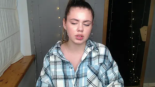 IsabellaBler online show from December 8, 9:57 am