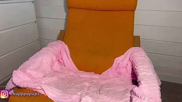 -Sweet-Kitty- online show from March 10, 8:15 am